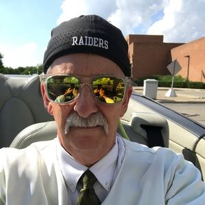 Meet your Posher, Dan